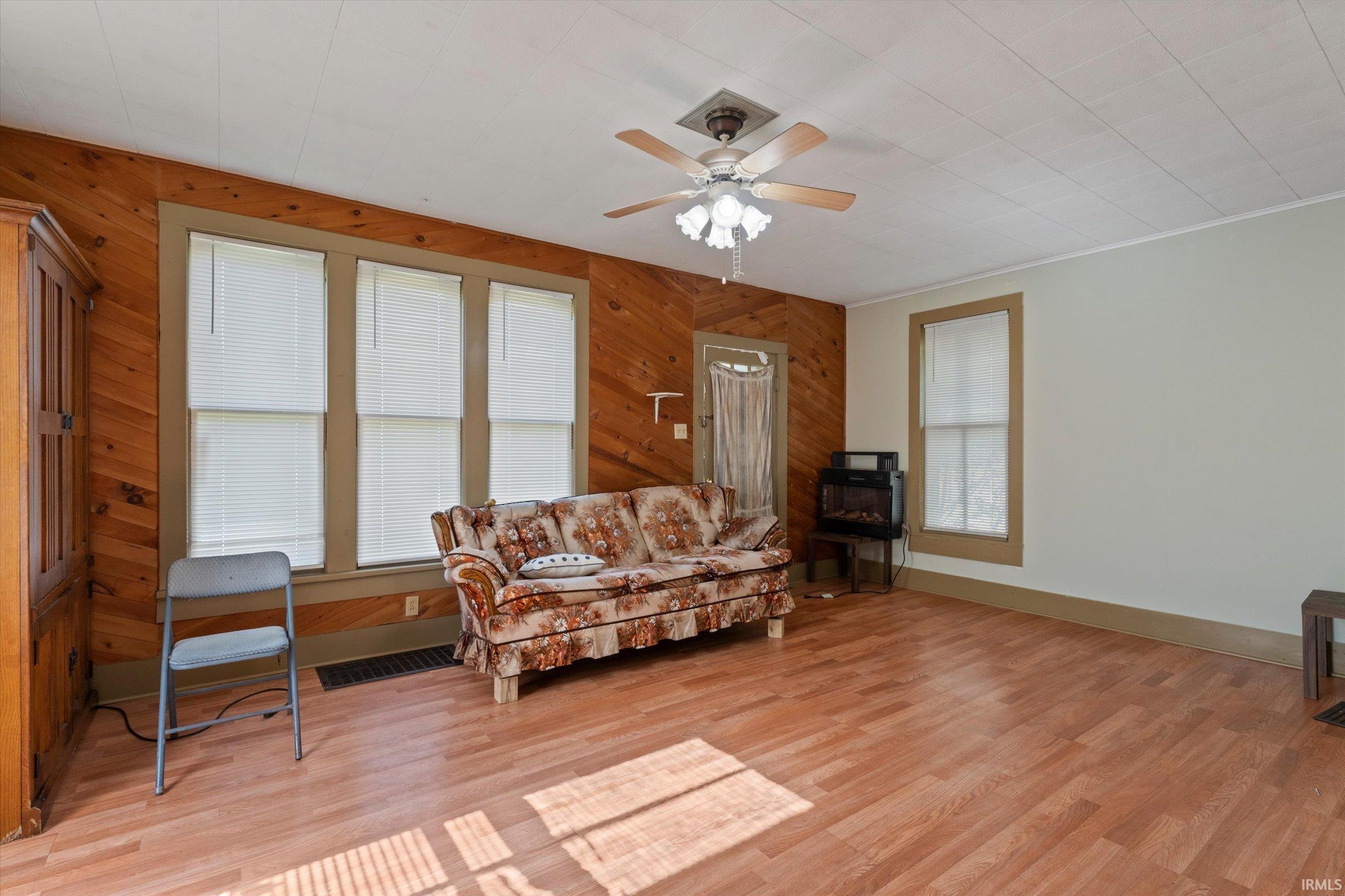1639 Toledo Road Elkhart IN 46516
