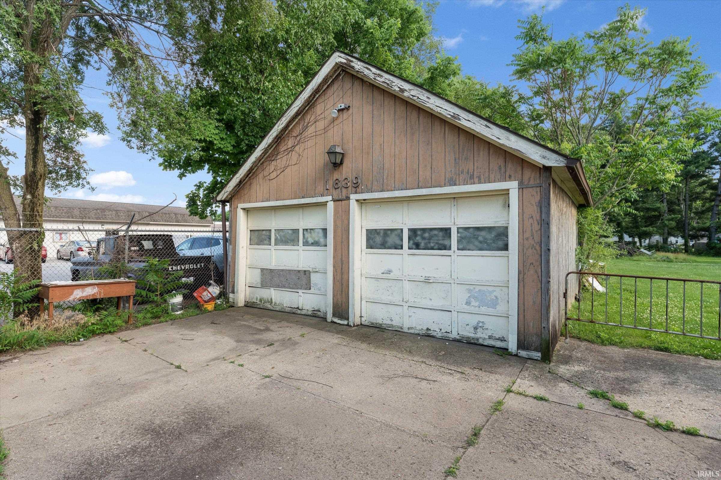 1639 Toledo Road Elkhart IN 46516
