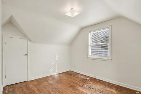 1321 Leeper Avenue South Bend IN 46617