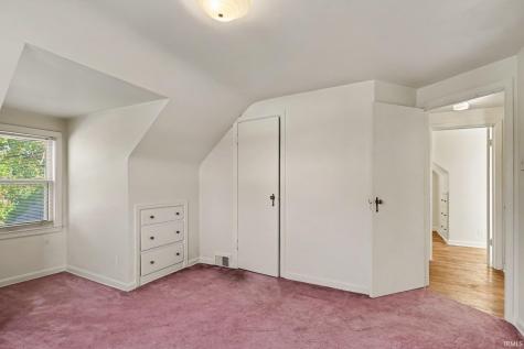 1321 Leeper Avenue South Bend IN 46617
