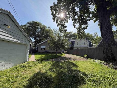 2213 N Anthony Boulevard Fort Wayne IN 46805
