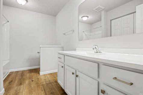 8213 Catberry Trail Fort Wayne IN 46804