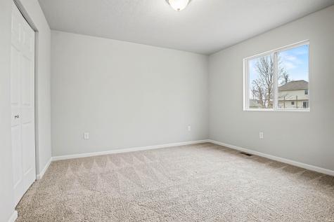 8213 Catberry Trail Fort Wayne IN 46804
