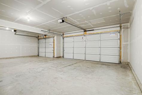 8213 Catberry Trail Fort Wayne IN 46804