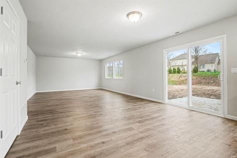 8213 Catberry Trail Fort Wayne IN 46804