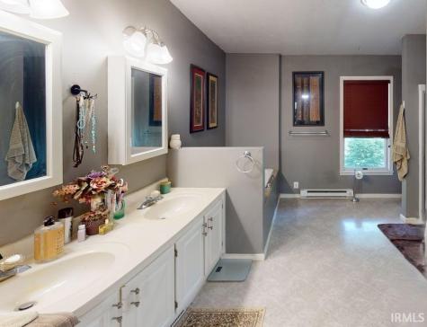 8248 N 75 West Crossroad Monon IN 47959