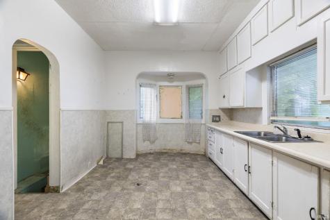 1310 E Washington Street Frankfort IN 46041