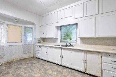 1310 E Washington Street Frankfort IN 46041