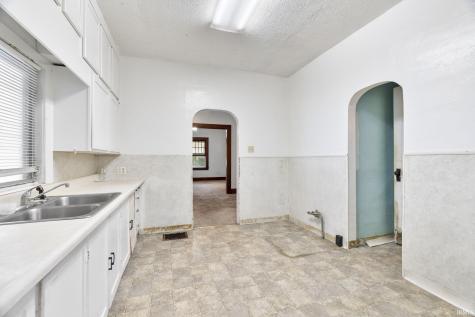 1310 E Washington Street Frankfort IN 46041