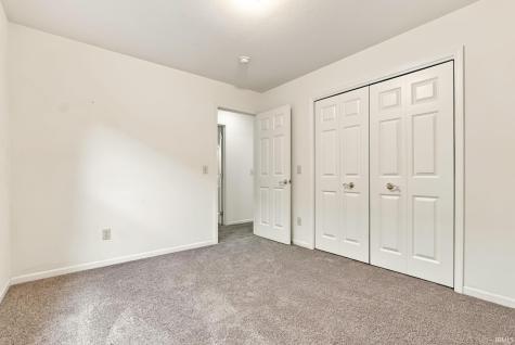 707 N Burke Street Columbia City IN 46725