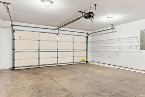 707 N Burke Street Columbia City IN 46725