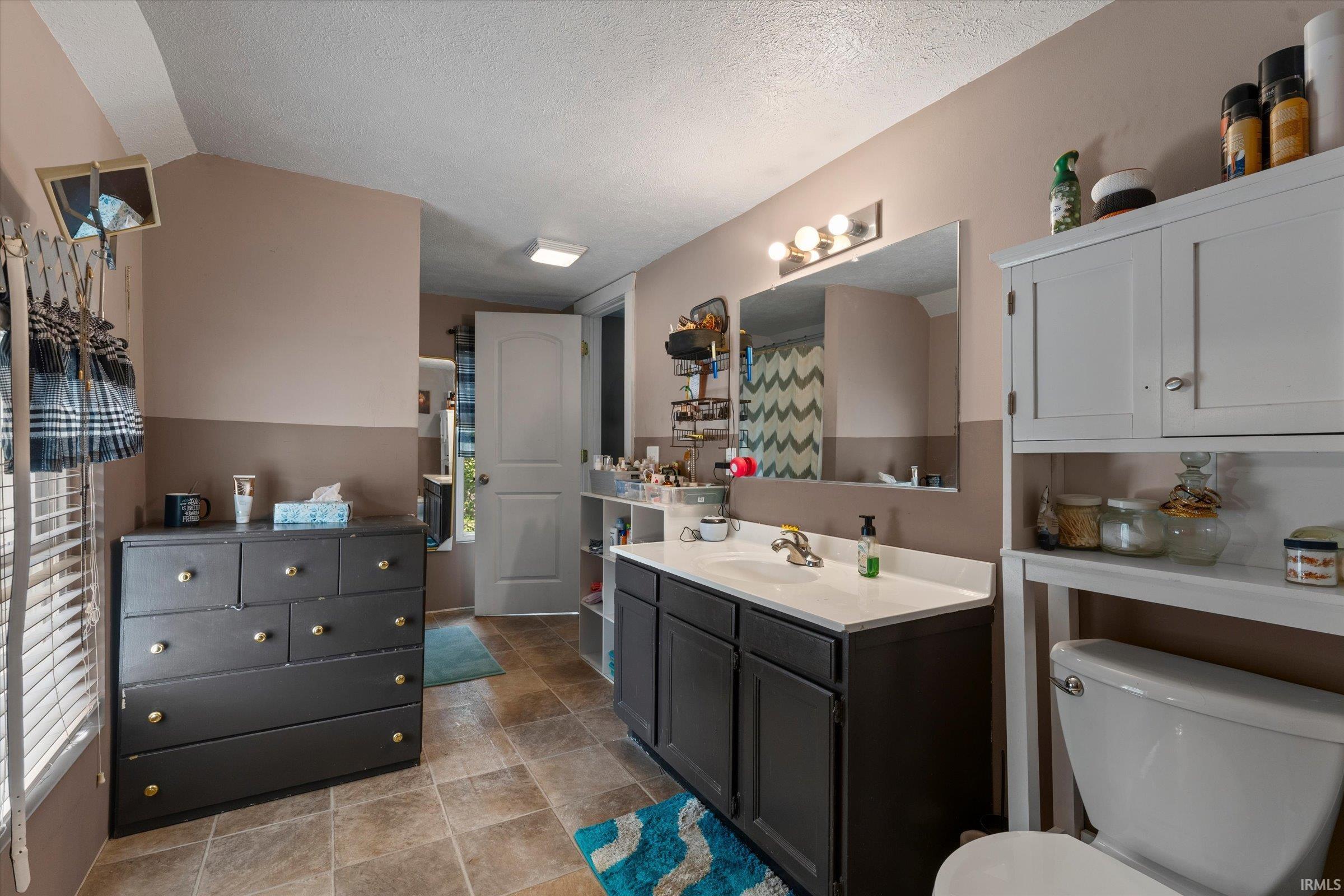 209 Bristol Avenue Middlebury IN 46540