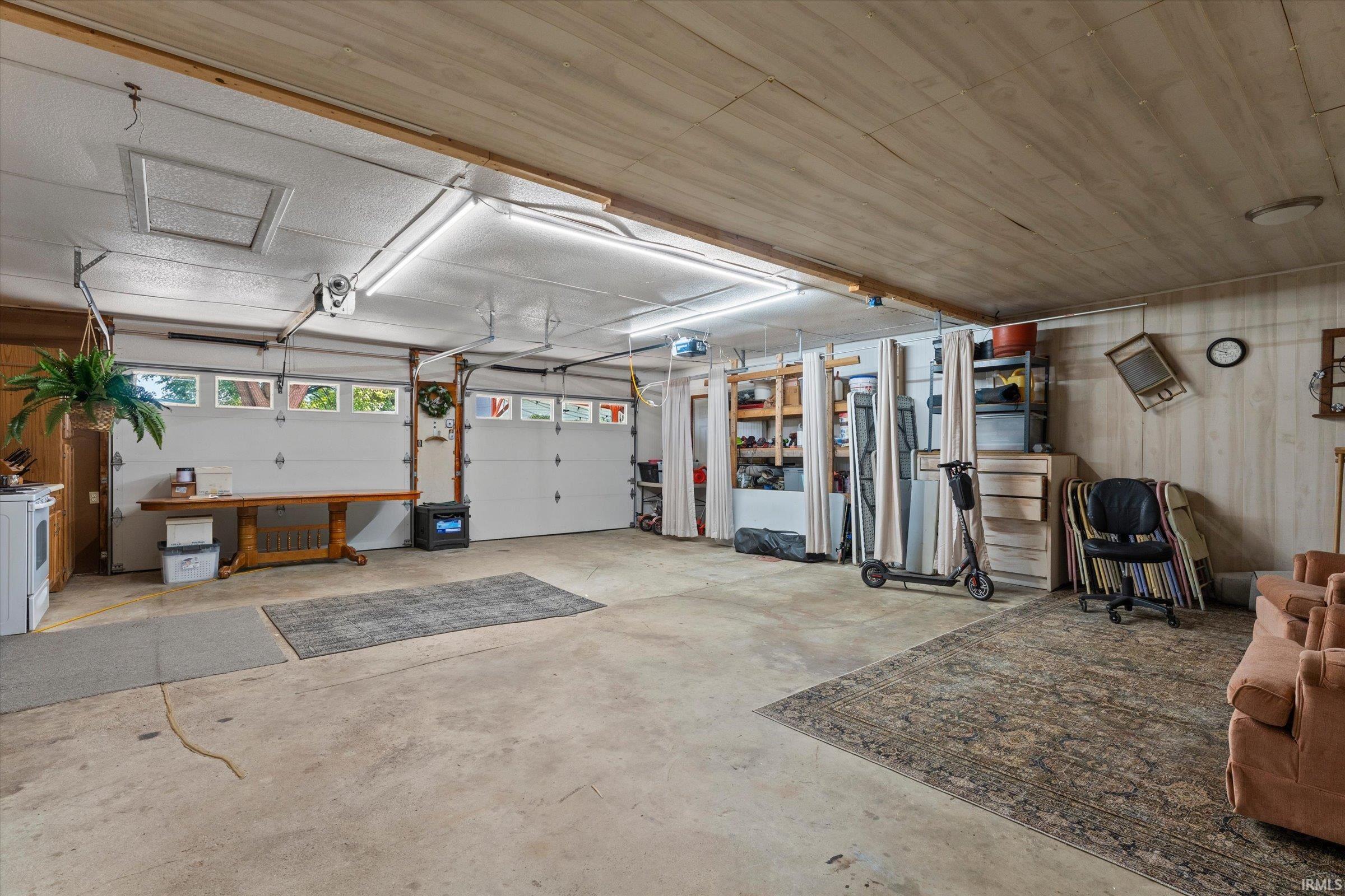209 Bristol Avenue Middlebury IN 46540