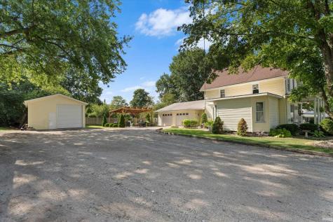 209 Bristol Avenue Middlebury IN 46540
