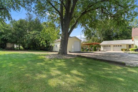209 Bristol Avenue Middlebury IN 46540