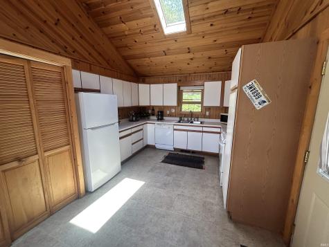 8888 E Nordman Drive Syracuse IN 46567