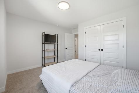 12915 Hallux Cove Fort Wayne IN 46845
