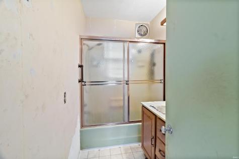 1115 W Bannister Drive Marion IN 46953