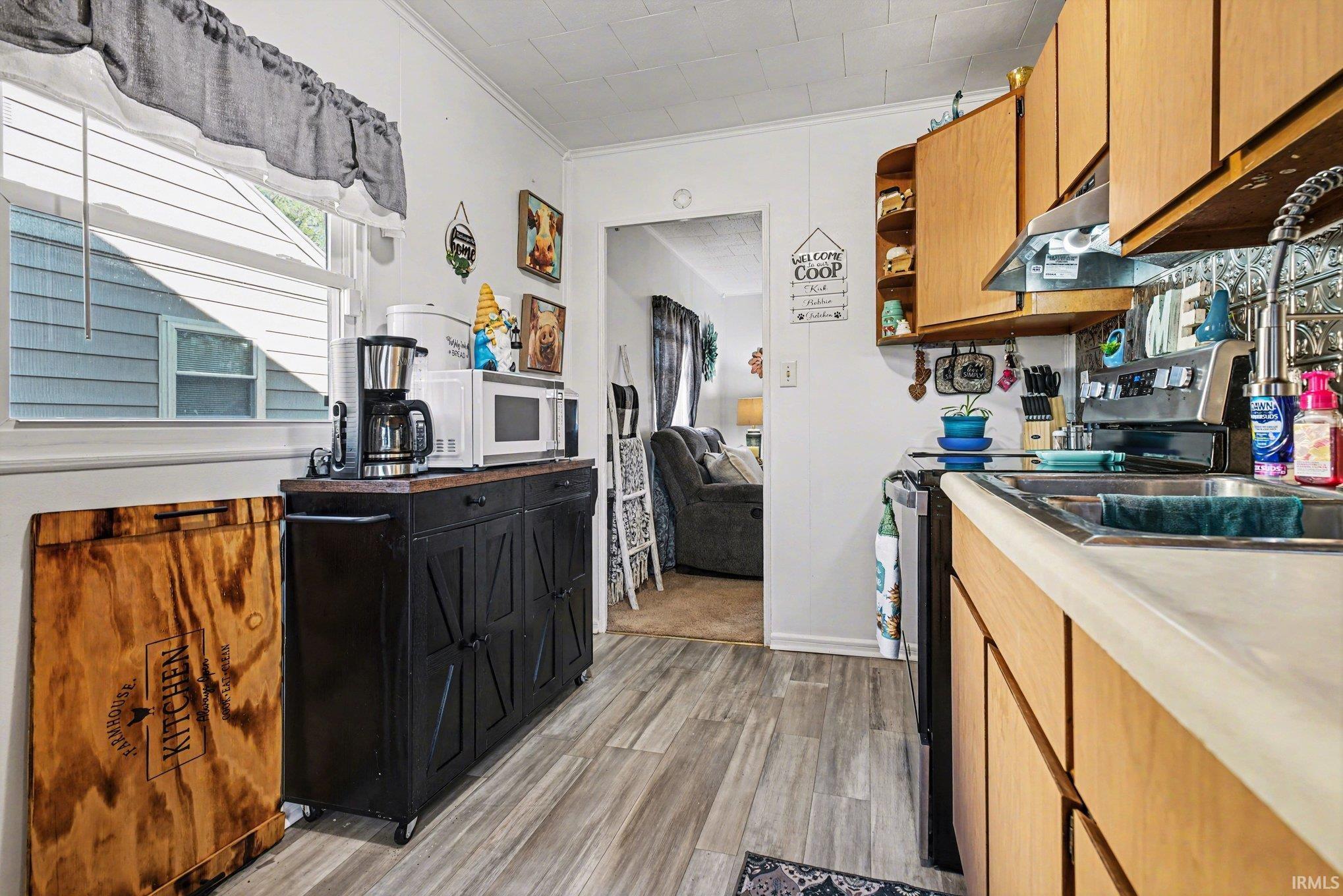 208 Luelde Street South Bend IN 46614
