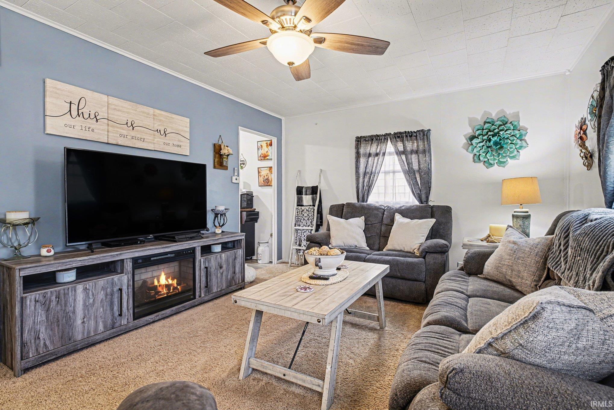 208 Luelde Street South Bend IN 46614