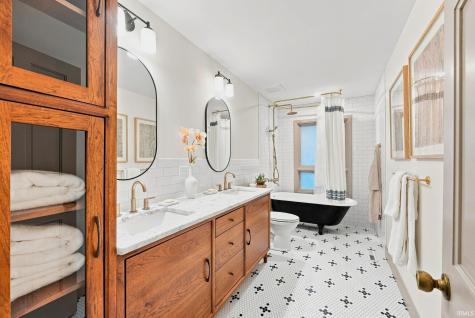 14210 Schwartz Road Leo IN 46765