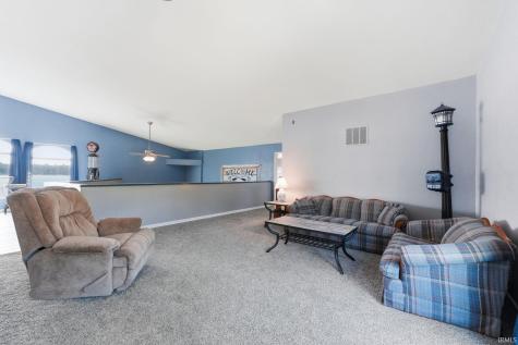 6530 E Mcguire Road Churubusco IN 46723