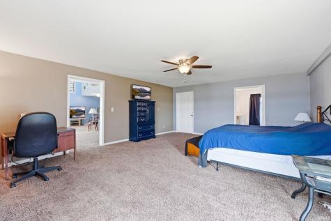 6530 E Mcguire Road Churubusco IN 46723