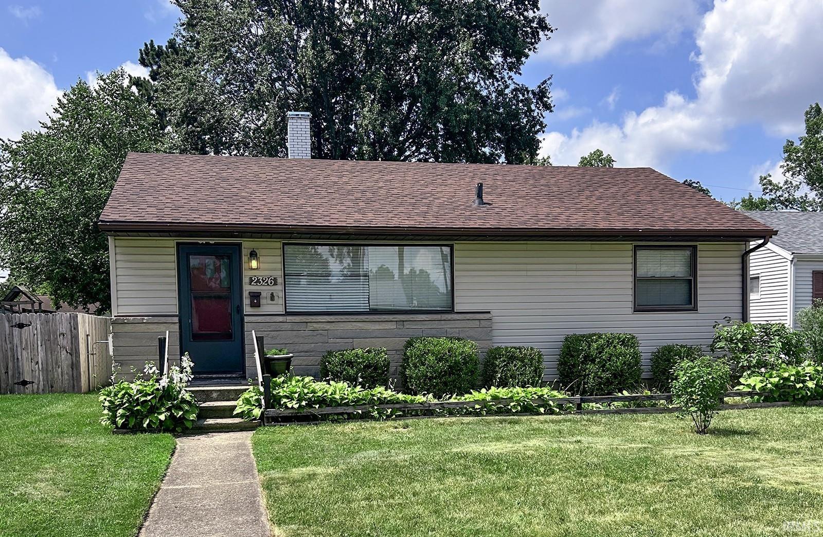2326 Union Avenue South Bend IN 46615