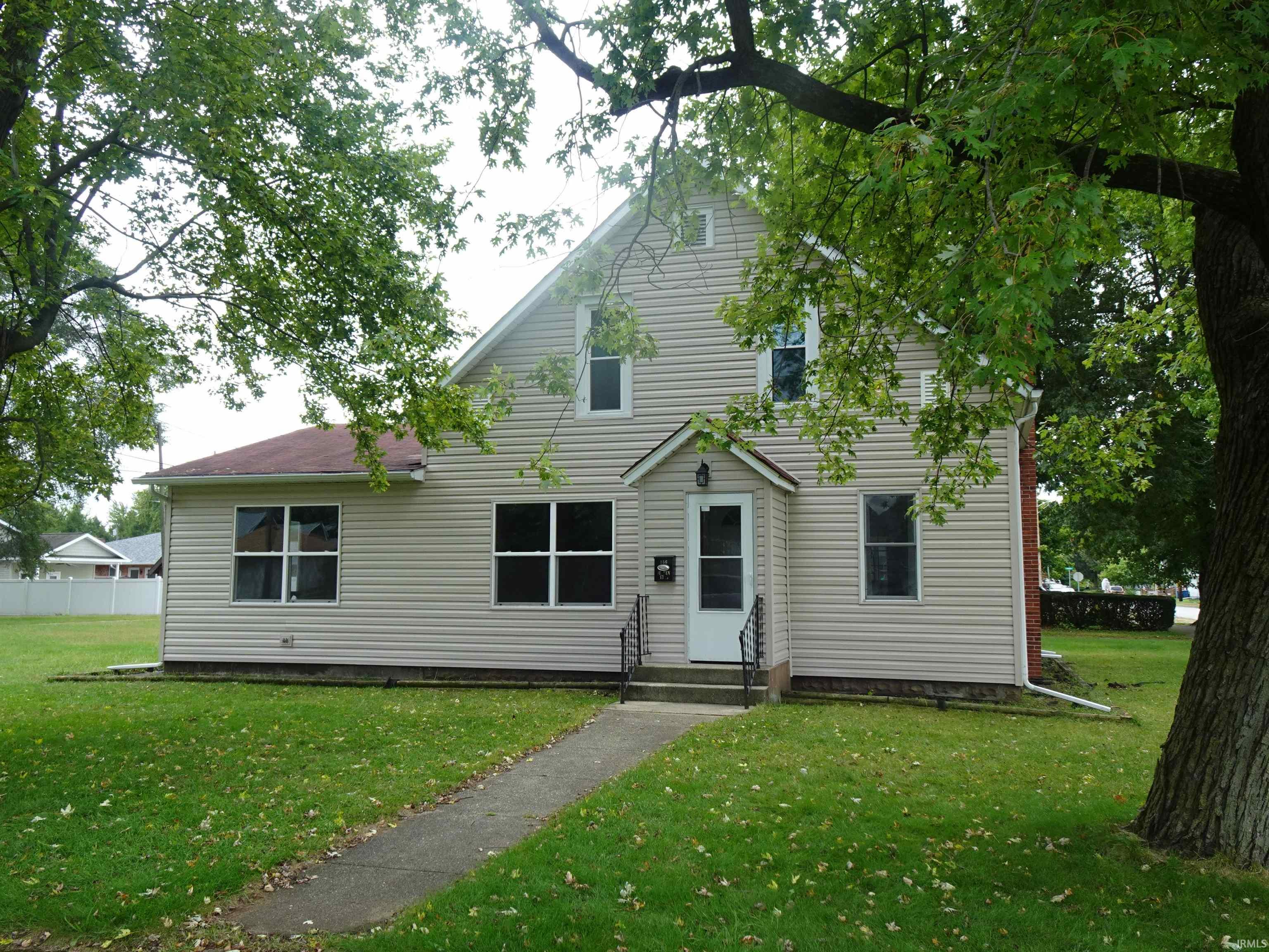 156 W Saint Louis Street Knox IN 46534