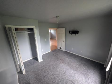 9194 N 324 West Road Huntington IN 46750