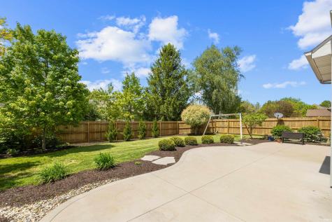 10833 Mill Lake Cove Fort Wayne IN 46845