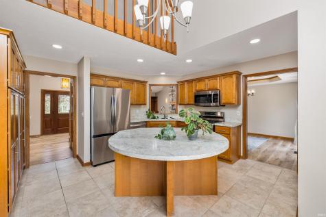 10833 Mill Lake Cove Fort Wayne IN 46845