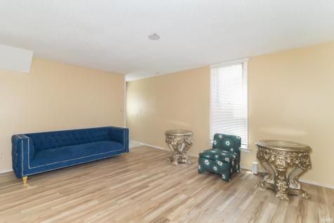 1208 N Elm Street Muncie IN 47303