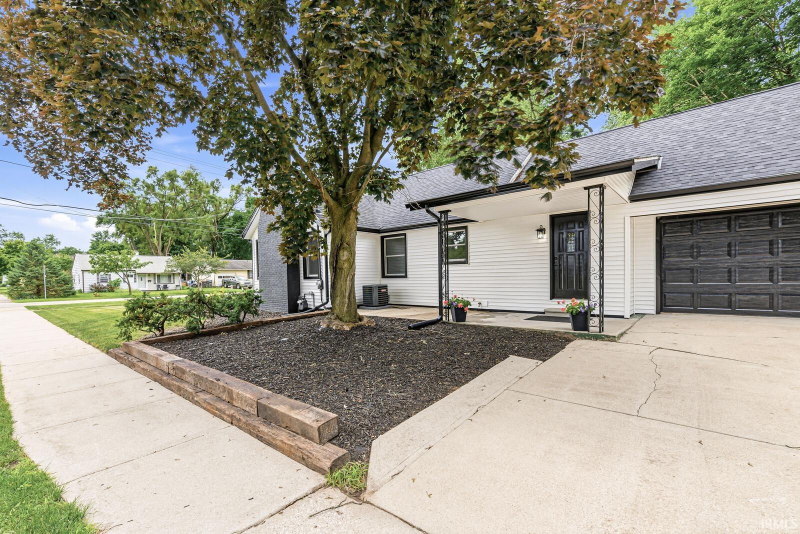 518 Modrell Boulevard Elkhart IN 46514