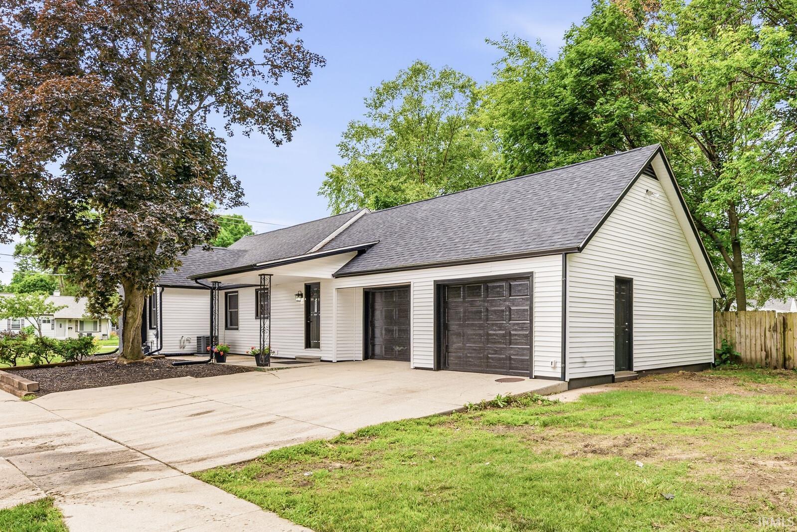 518 Modrell Boulevard Elkhart IN 46514
