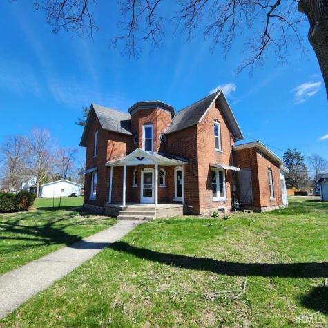 108 N Henry Street Milford IN 46542