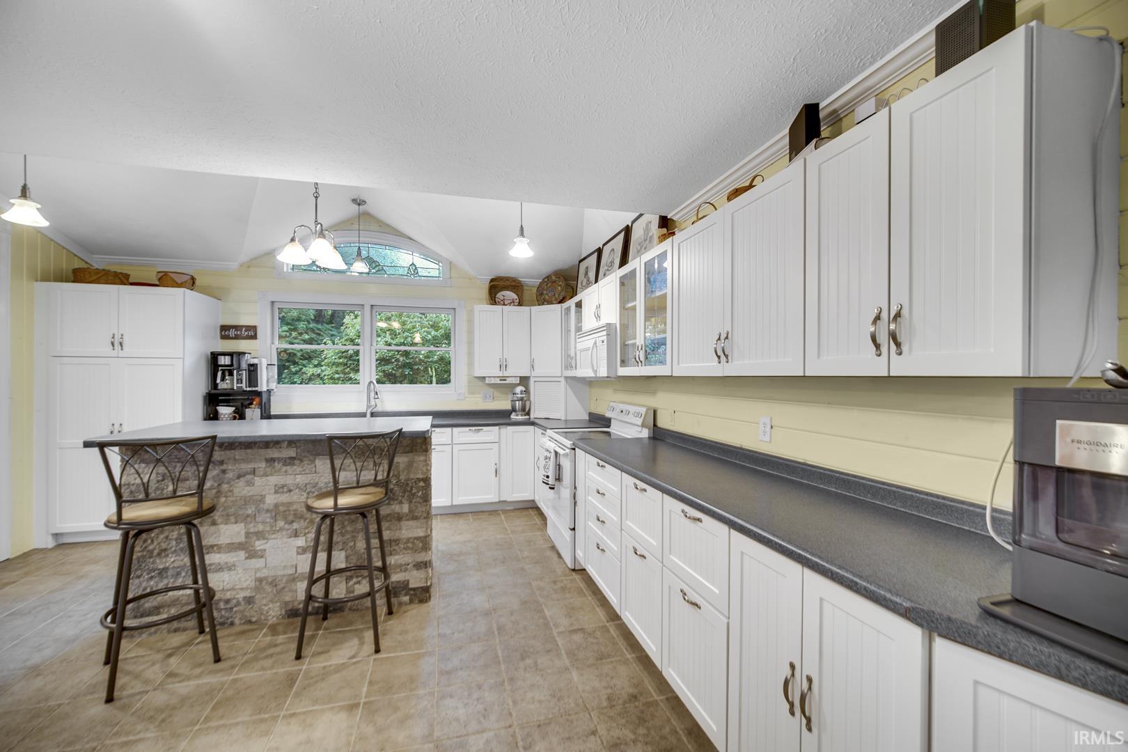 18318 Chickasaw Trail Culver IN 46511