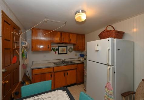 140 S 700 E. Knox IN 46534