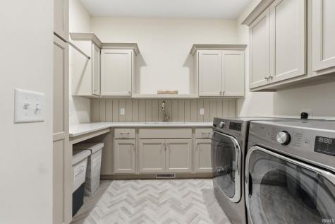 2288 Banyan Hill Court Fort Wayne IN 46814