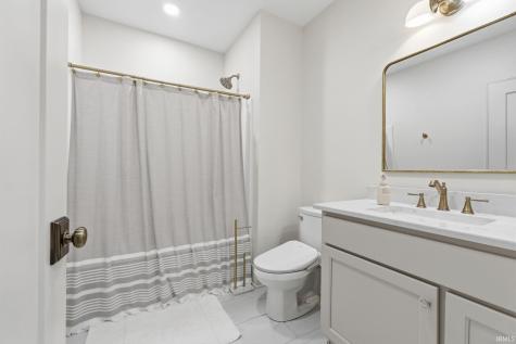 2288 Banyan Hill Court Fort Wayne IN 46814