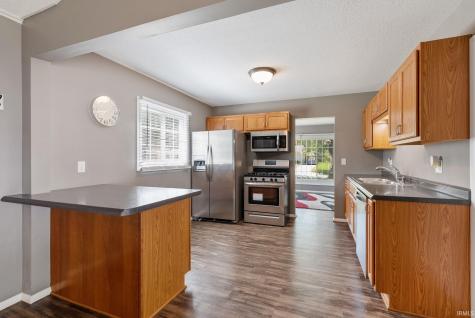 7323 Avalon Drive Fort Wayne IN 46819