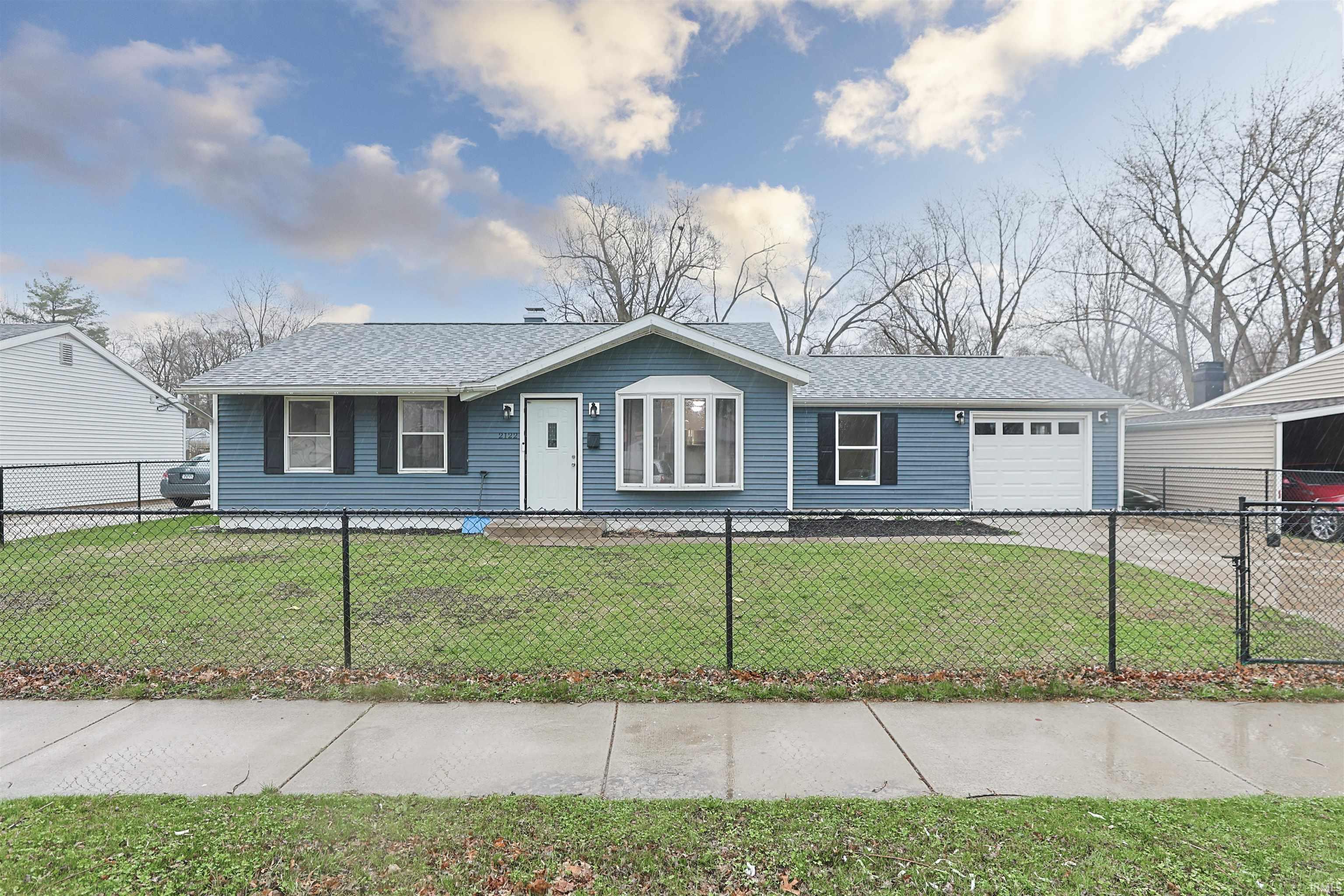 2122 N Elmer Street South Bend IN 46628
