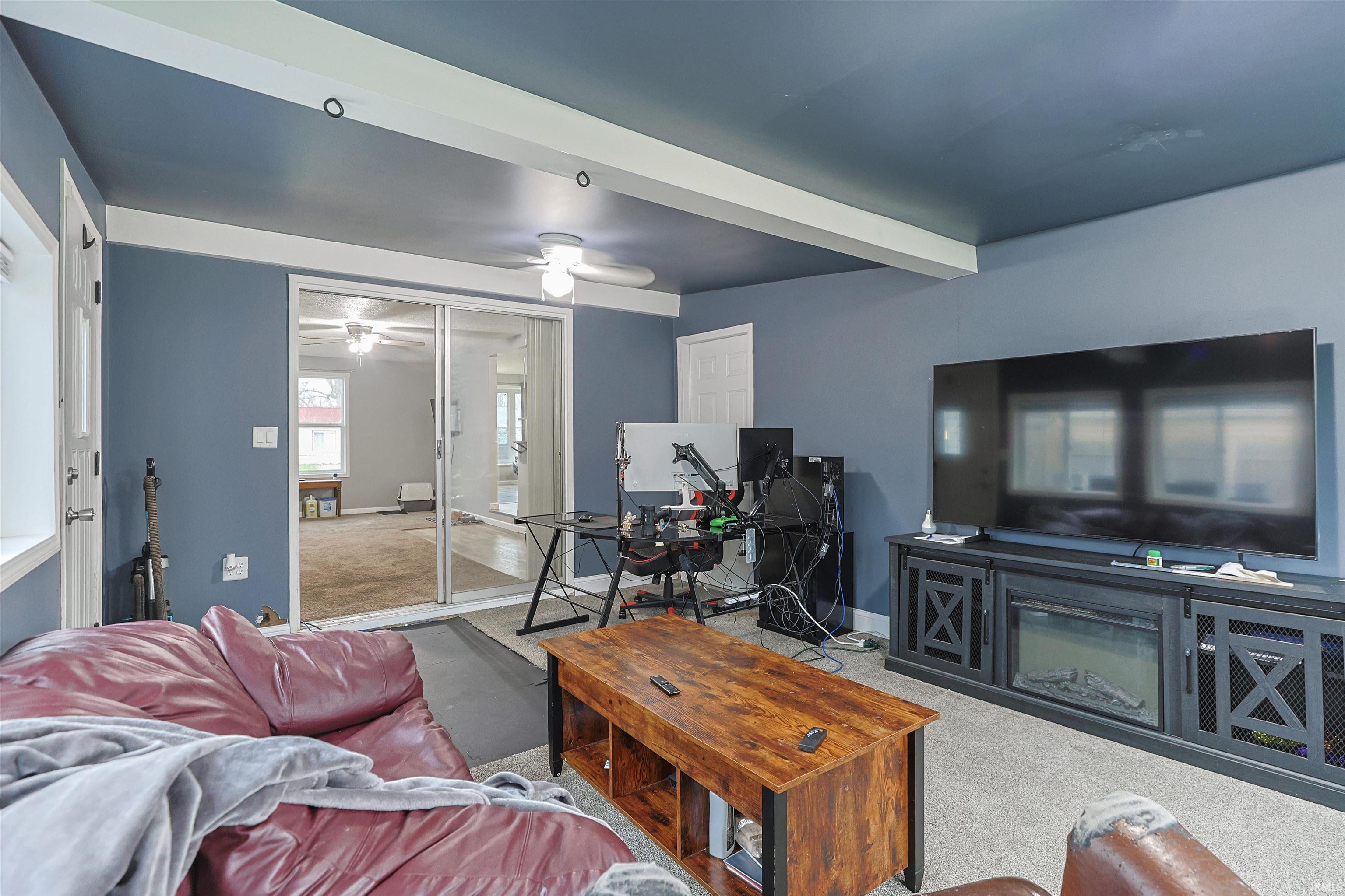 2122 N Elmer Street South Bend IN 46628