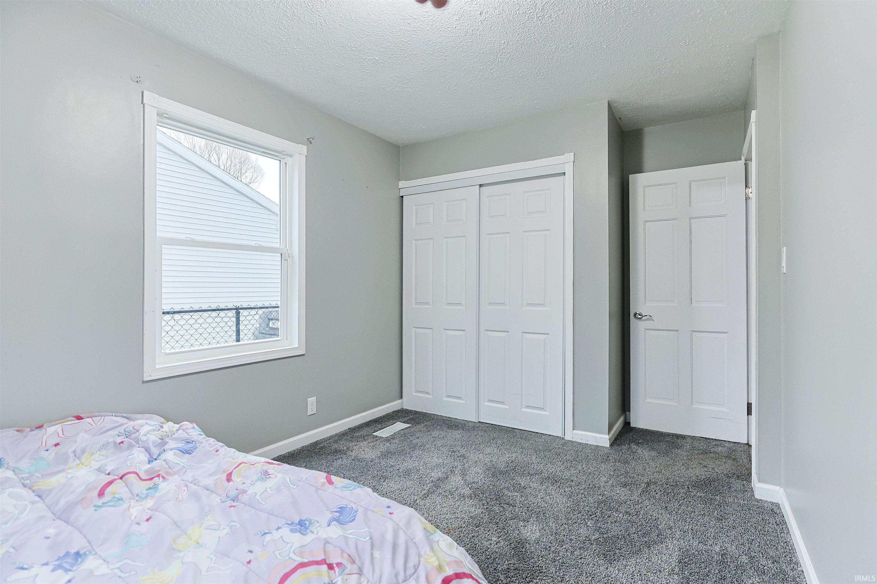 2122 N Elmer Street South Bend IN 46628