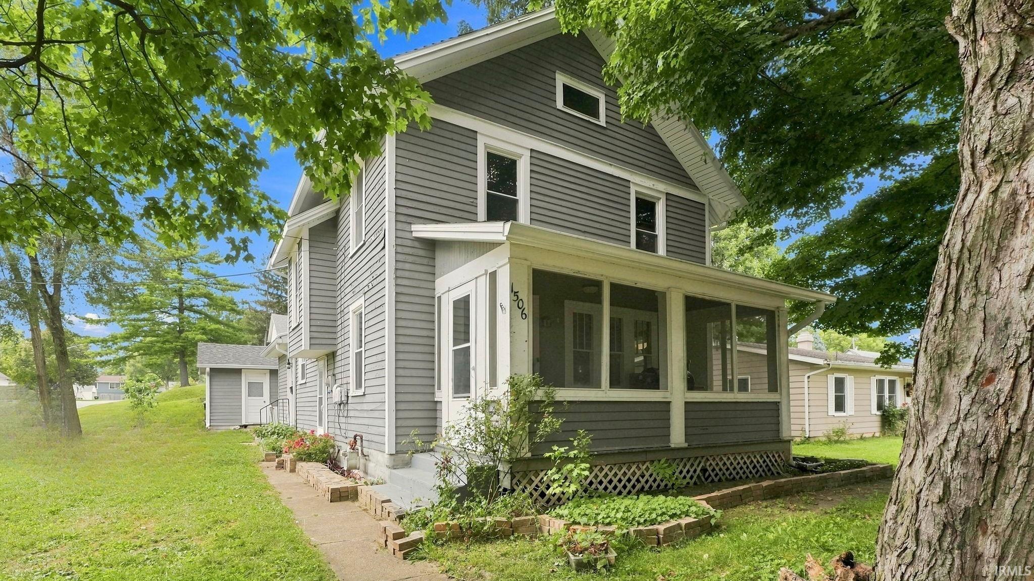 1506 College Avenue Huntington IN 46750