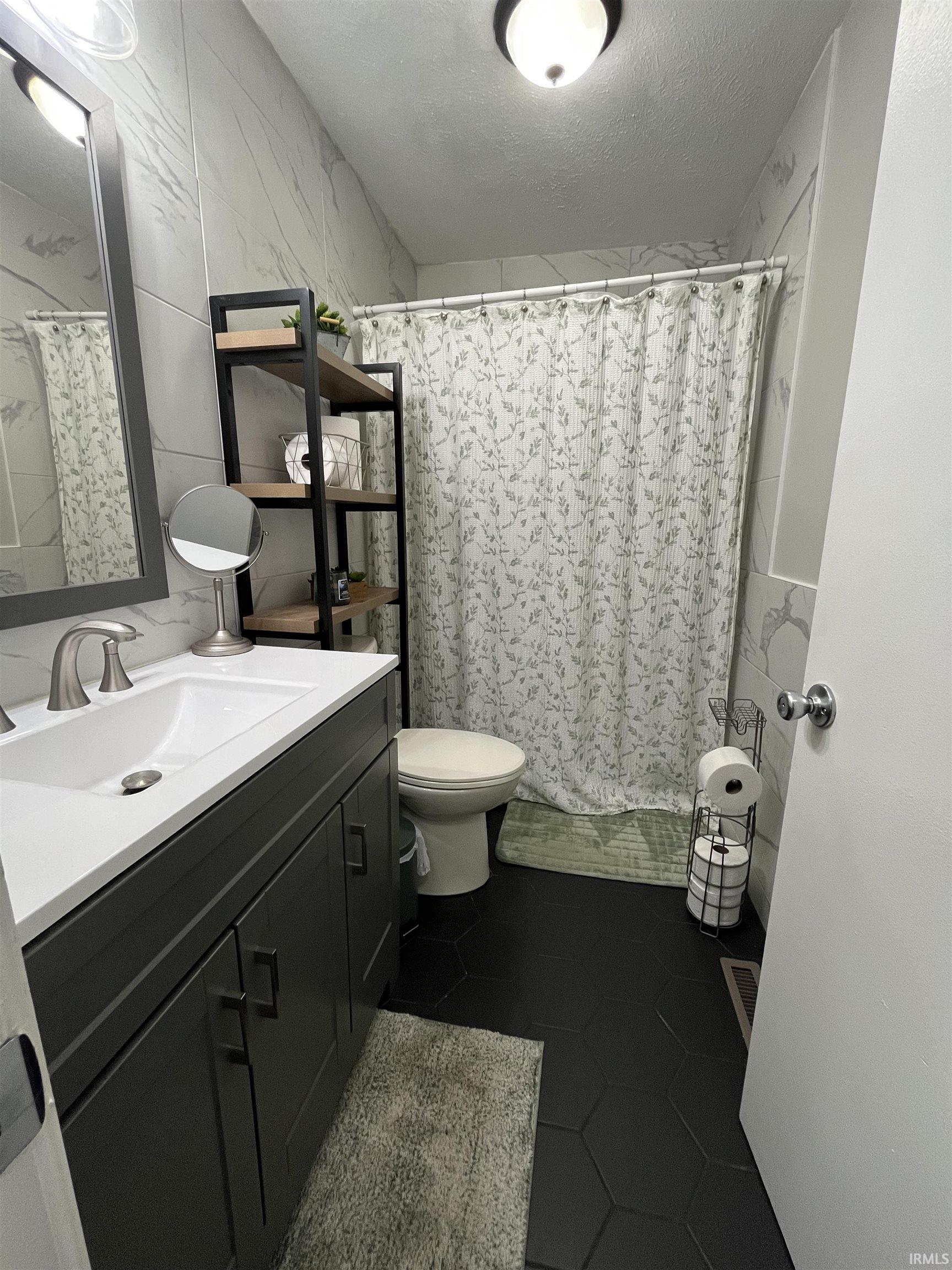 2832 Neff Street Elkhart IN 46514