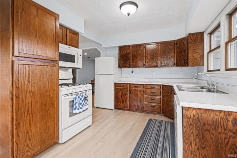 11418 N Fascination Way Cromwell IN 46732