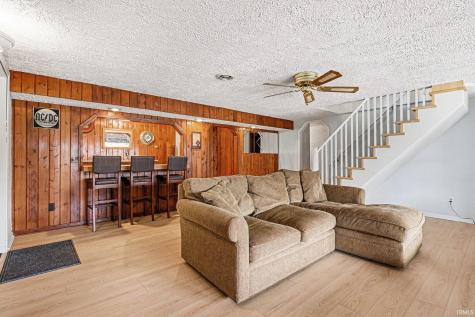 11418 N Fascination Way Cromwell IN 46732