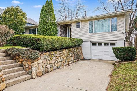 11418 N Fascination Way Cromwell IN 46732