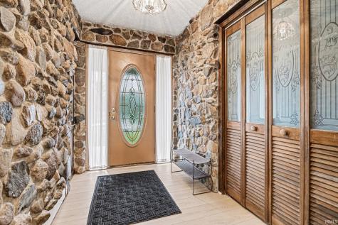 11418 N Fascination Way Cromwell IN 46732